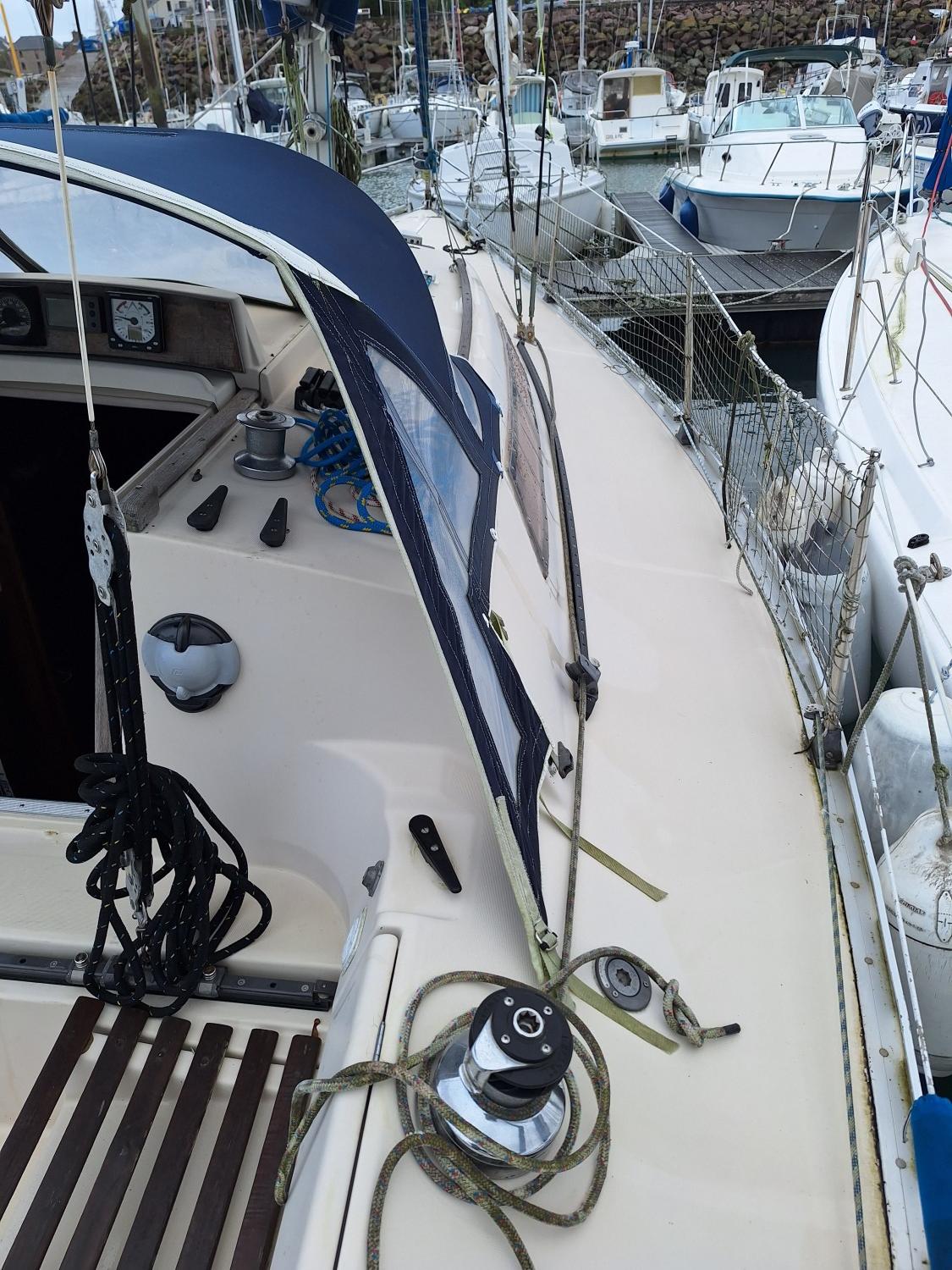 slider 13 Beneteau First 30 E